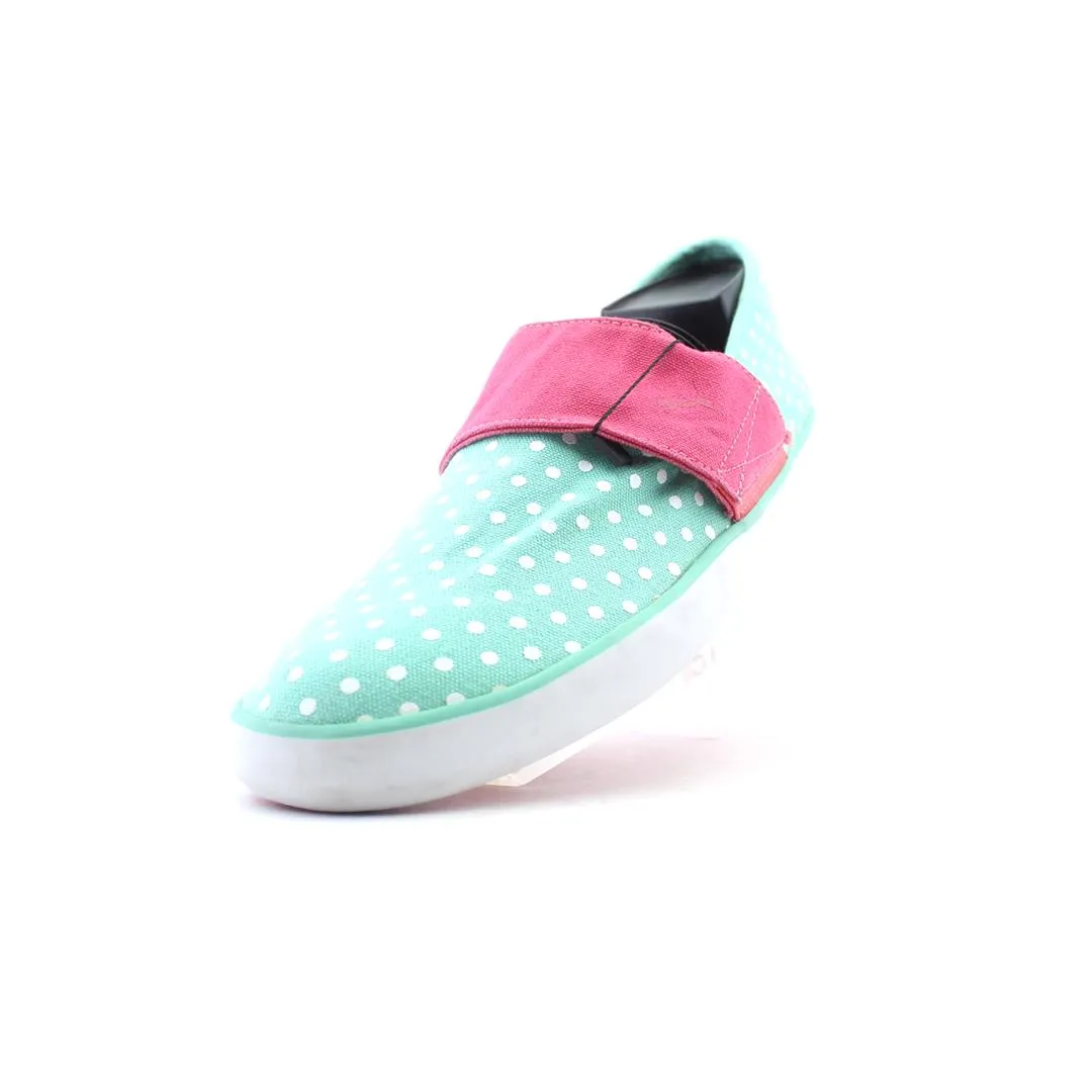 PUMA LAZY SLIP ON DOT