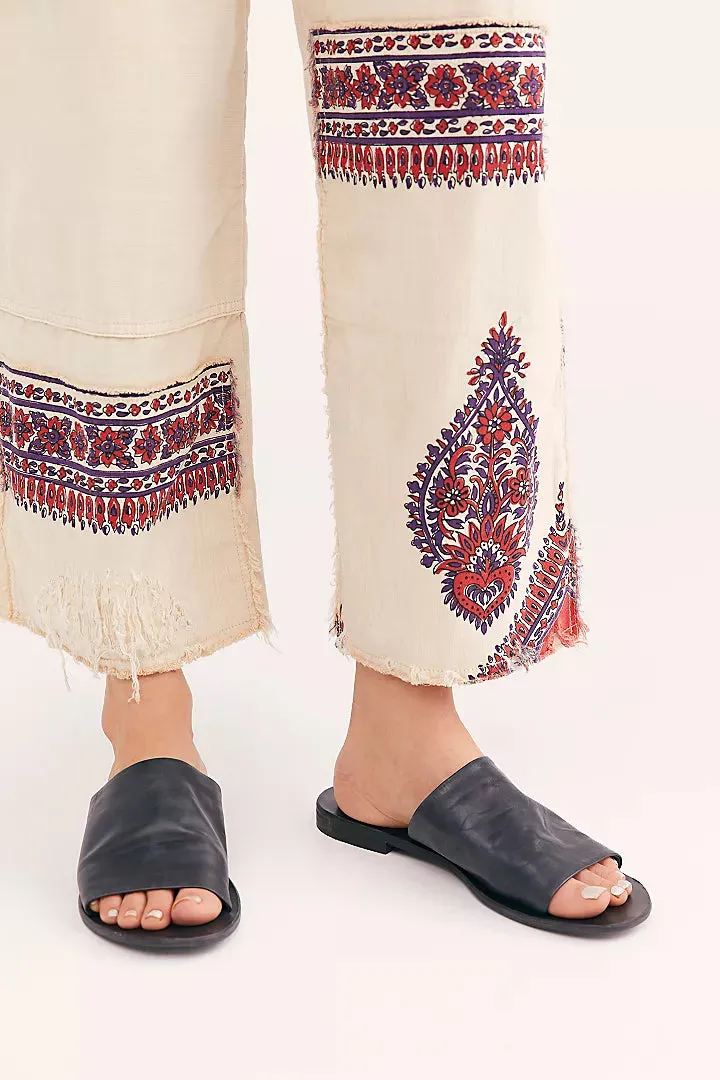VICENTE SLIDE SANDALS