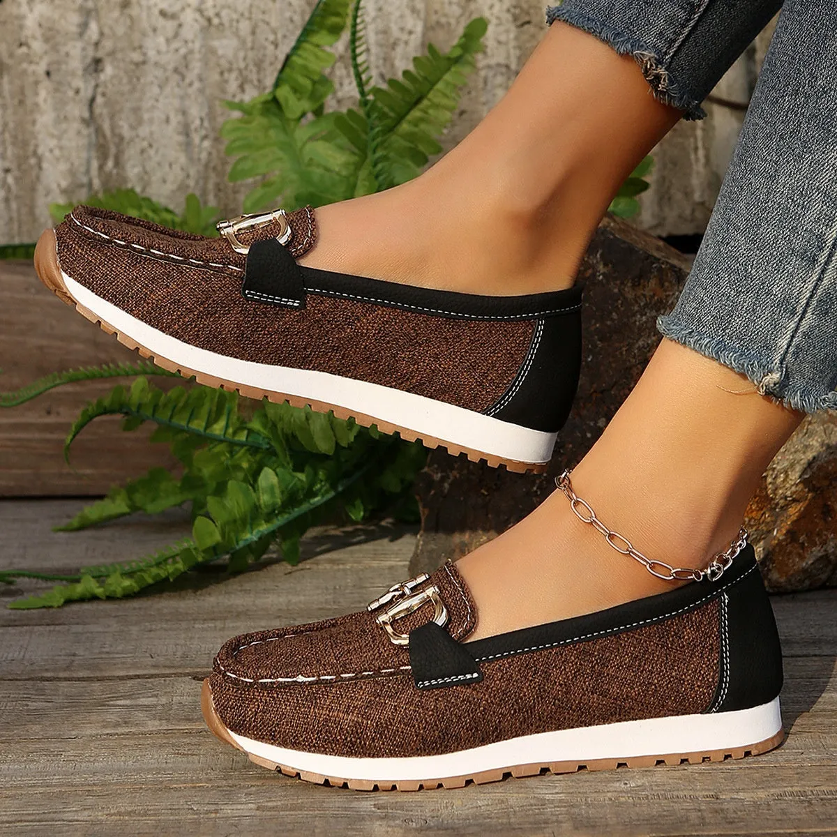 Women's Casual Metallic Buckle Slip-On Shoes